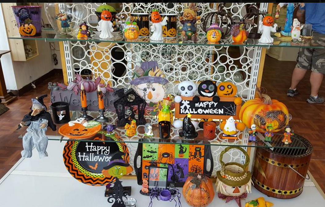 e-and-j-boutique-halloween-stuff