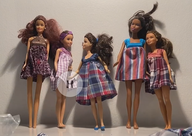 New York woman Barbara Lakin restores old Barbies for migrant girls